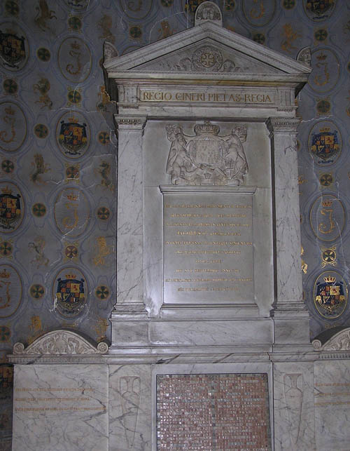 Memorial to King James II and VII