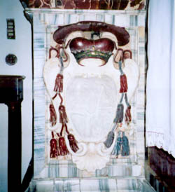 Arms of King Henry IX and I in side chapel
