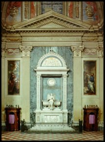 Monument to Queen Mary III and II