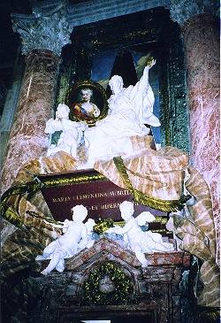 Monument to Queen Clementina